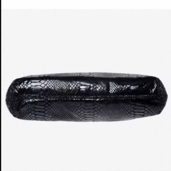 Michael Kors Berkley Black Python Embossed Leather Clutch New. - Picture 3 of 8